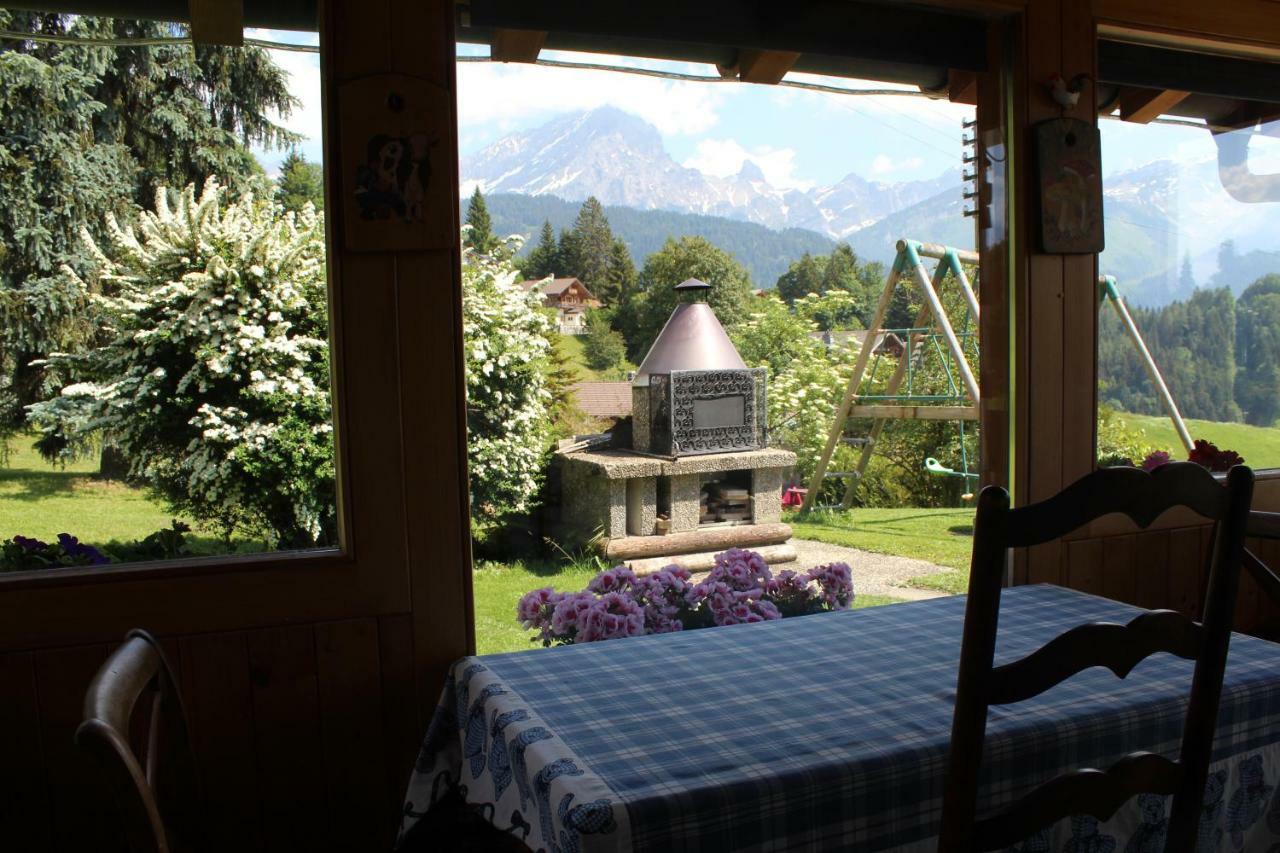 Chalet Le Slalom Arveyes Exterior foto